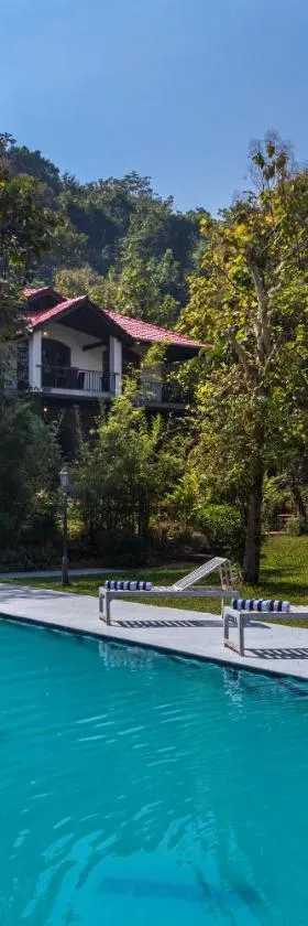 SaffronStays Alma Grove, Kashid，位于卡希德的酒店