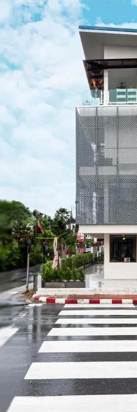 Moonlight Cafe and Hotel，位于Tha Sala的酒店