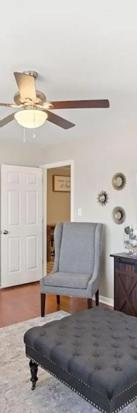 Cozy 3bedroom Bungalow In Davidson Sleeps 8，位于戴维森的酒店