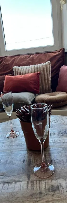 Lodge Vent d’Ouest，位于让布卢的酒店