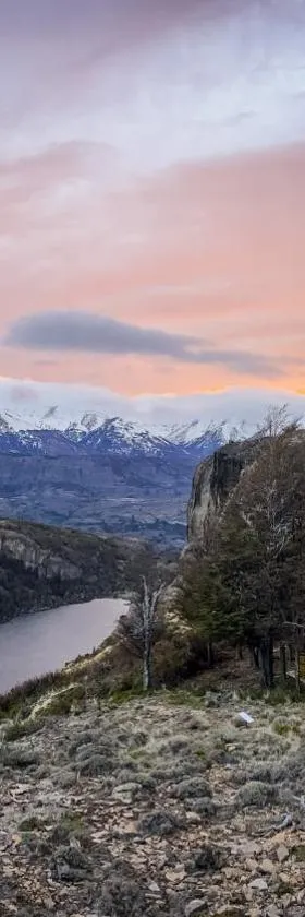 Refugio con la Mejor Vista de la Patagonia Chilena，位于塞罗别墅卡斯蒂略的酒店