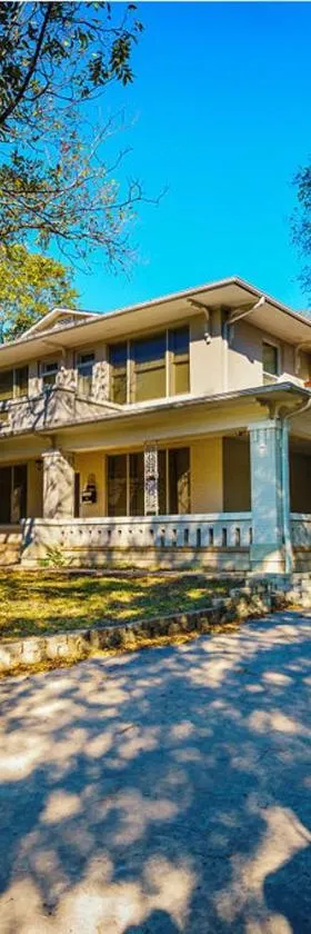 Historic Mitchell House，位于热萨尔弗斯普林斯的酒店