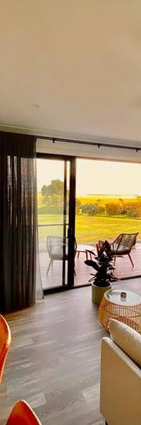 Wamoon Retreat Apartment Luxury Gateway to Wilsons Prom，位于雅纳基的酒店