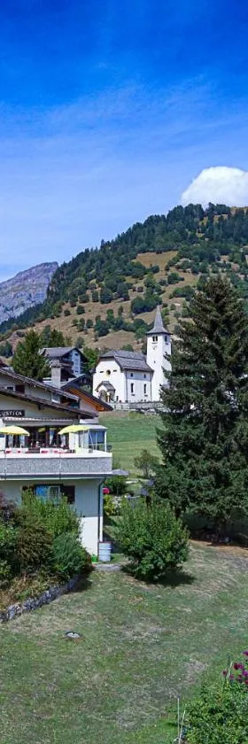 B&B Chalet Rustica Inden, Leukerbad，位于Inden的酒店