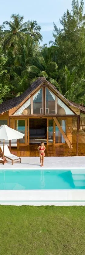 AWERA RESORT，位于Tuapejat的酒店