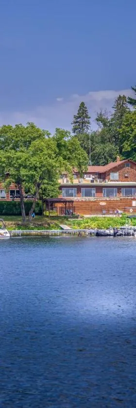 Ruttger's Bay Lake Resort，位于Deerwood的酒店