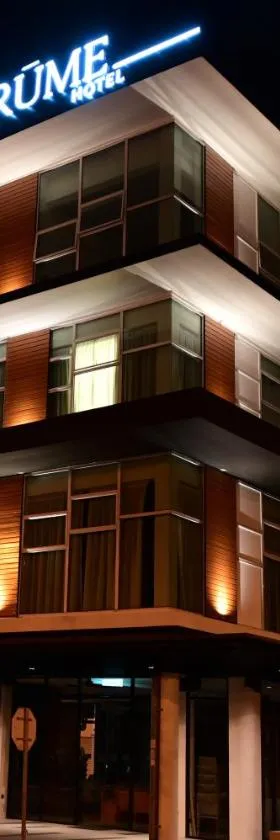 Rume Hotel，位于古晋的酒店