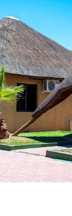 MSC Hotel Otjiwarongo Monitronics，位于奥奇瓦龙戈的酒店