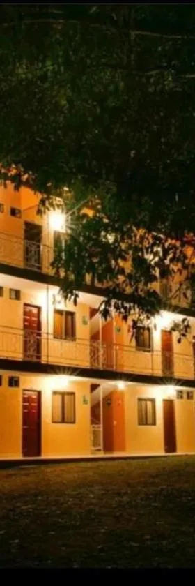 Hostal Campestre Vida Tranquila，位于Charalá的酒店