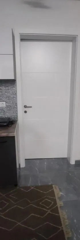 NEER，位于Živinice的酒店