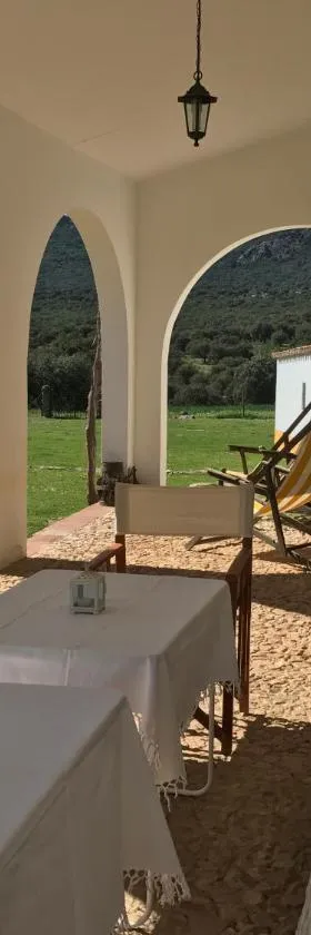 Casa Rural de la Finca Sierra Grande，位于Hornachos的酒店