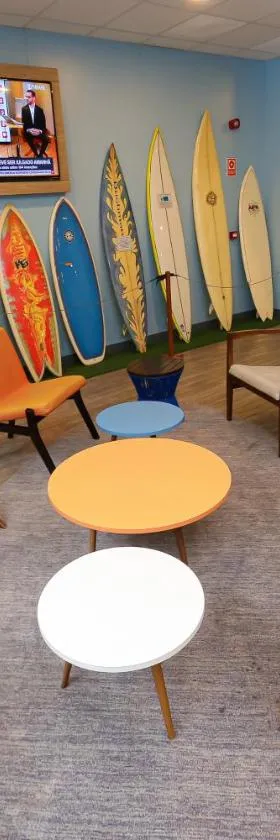 Delphin Surf Hotel，位于瓜鲁雅的酒店