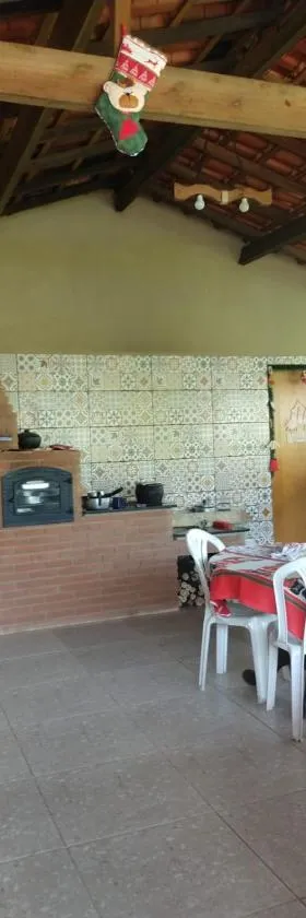 Casa - Sítio da Tabi - Lagoinha-SP，位于拉戈伊尼亚的酒店