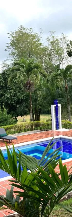 Hacienda Daniela，位于Cascajero的酒店