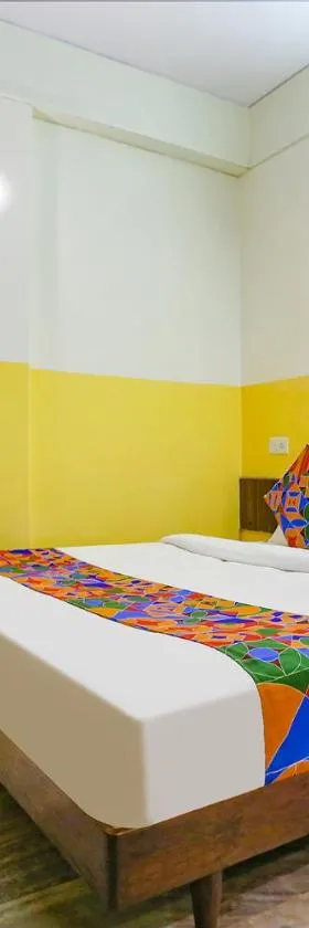 FabHotel Ashoka Inn，位于坎普尔的酒店