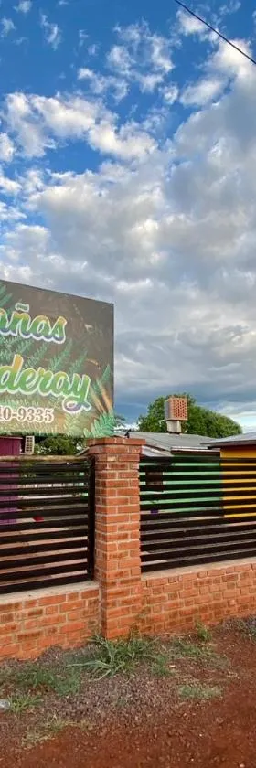 Cabañas Aranderay，位于Puerto Esperanza的酒店