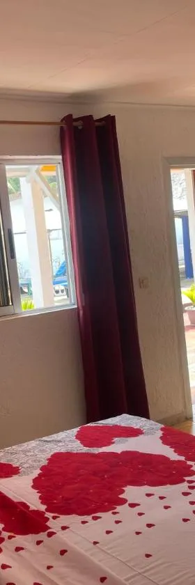Hotel La Madrague，位于大巴萨姆的酒店