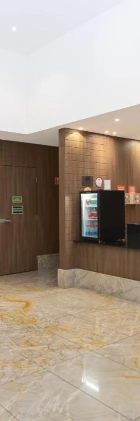 Tulip Inn Vila Velha，位于维拉维尔哈的酒店