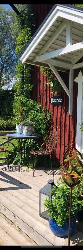 Torpgården Önnerudsvägen 56，位于图什比的酒店