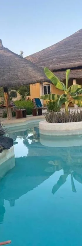 Villa avec piscine à Ndangane，位于Ndangane的酒店