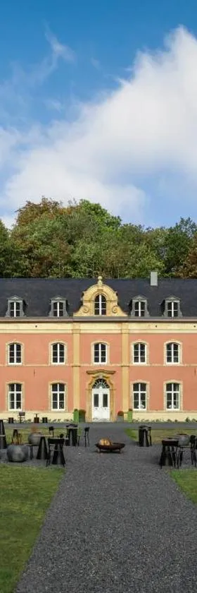 Château du Pont d'Oye，位于Habay-la-Neuve的酒店