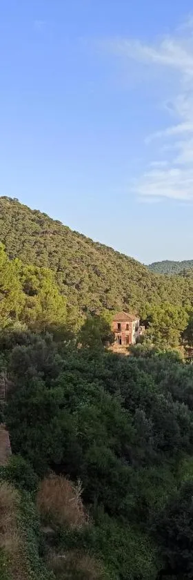 Apartamento en Serra con preciosas vistas.，位于Serra的酒店