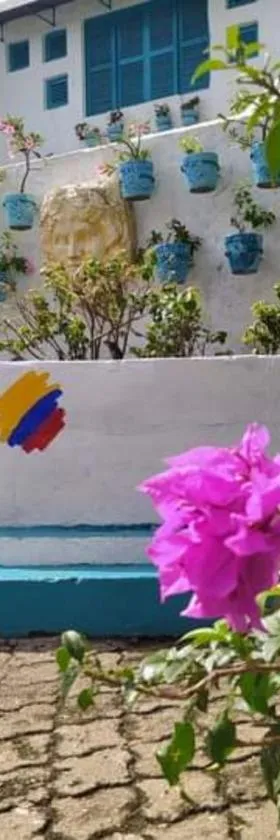 El santorini colombiano cabaña，位于特里温福港的酒店