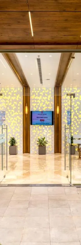 Crystal Suites，位于Badagara的酒店