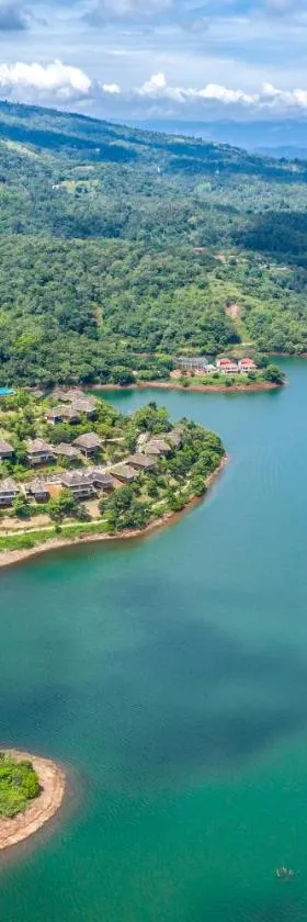 MOUNTAIN SHADOWS RESORT Wayanad，位于瓦亚纳德的酒店
