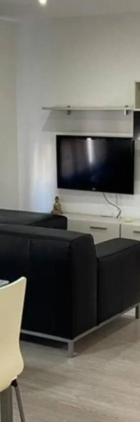 Lujoso y amplio apartamento en Crevillente，位于克雷维连特的酒店