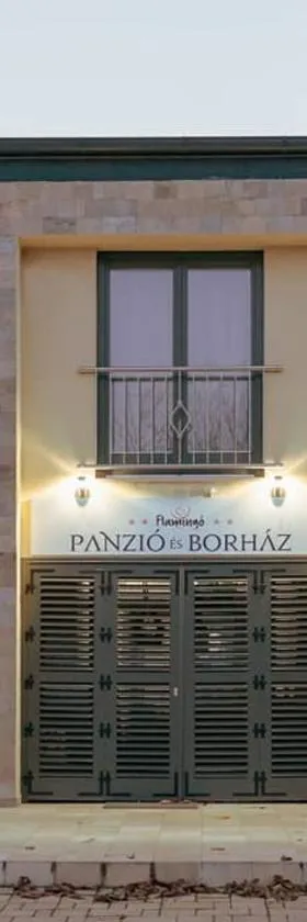 Flamingó Panzió és Borház，位于艾杰克的酒店