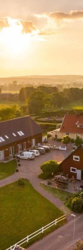 Halmstad Gårdshotell，位于哈尔姆斯塔德的酒店