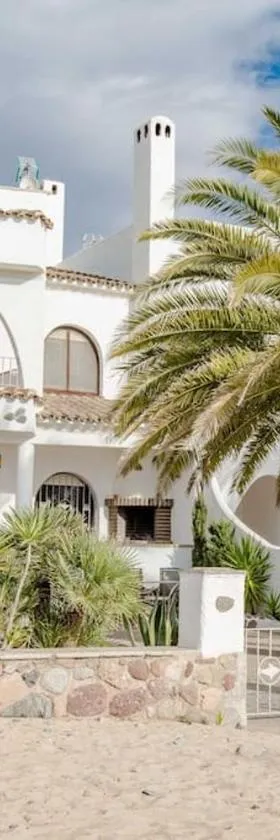 Casa Ancora by MarCalma，位于蒙特罗伊的酒店