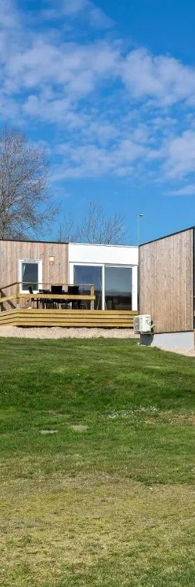 First Camp Röstånga-Söderåsen，位于Röstånga的酒店