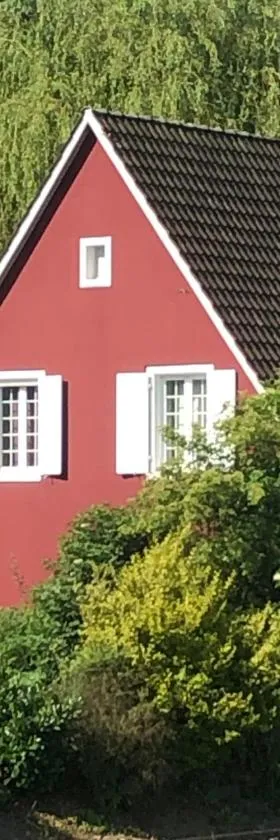 Villa Kunterbunt，位于Härkingen的酒店