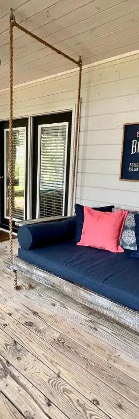 Change in Attitude - 2BR Condo Golfin’, Fishin’, Beachin’ Everyday，位于埃迪斯托艾兰的酒店