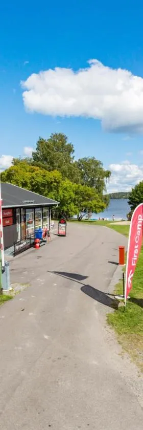 First Camp Nora - Bergslagen，位于诺拉的酒店