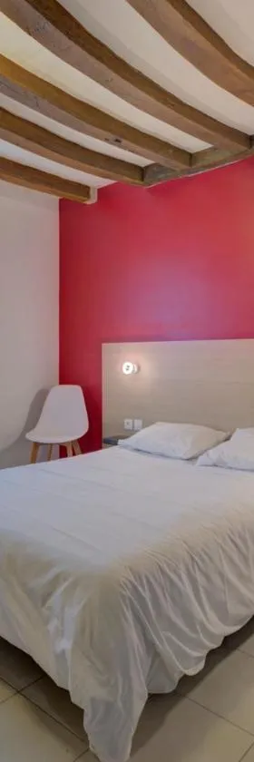 La Petite Maison appartement 1，位于Avoine的酒店