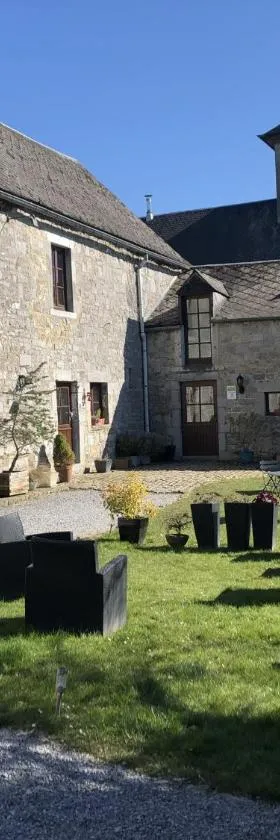 Au Gré des Vents - Gîtes et Chambres d'hôtes，位于Furfooz的酒店