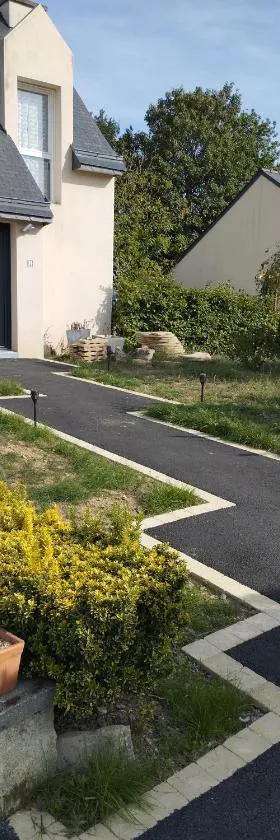 Le jardin aux oiseaux，位于Saint-Jouan-de-lʼIsle的酒店