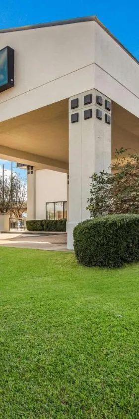 Quality Inn & Suites Aiken South，位于艾肯的酒店