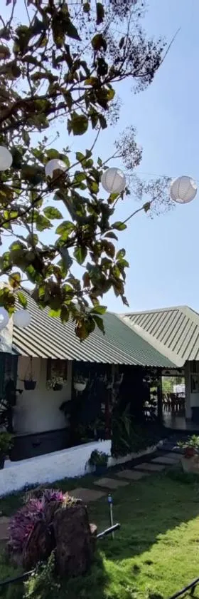 Osaree Agro and Art Hub，位于戈尔哈布尔的酒店