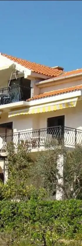 Apartments Davorka Šimuni，位于伊穆尼的酒店