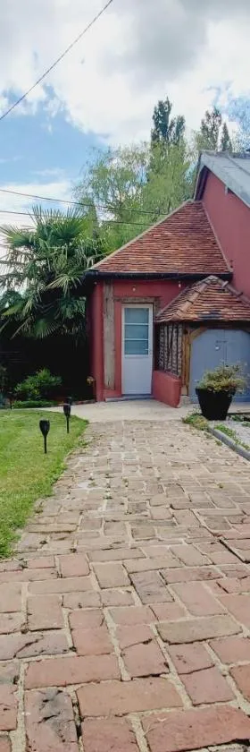 Chez le Petit Peintre，位于Laboissière-en-Thelle的酒店