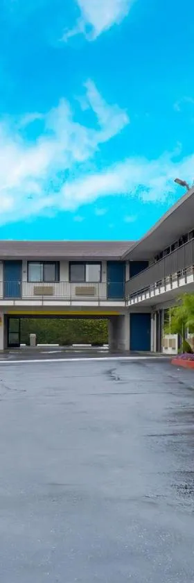 洛杉矶6号汽车旅馆 - 艾尔蒙特，位于艾尔蒙特的酒店