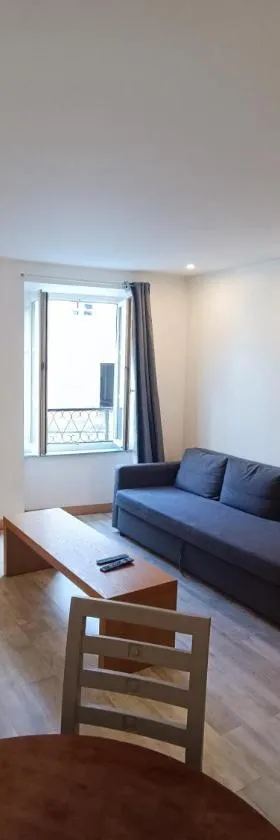 Tournan en Brie, centre ville, superbe appartement，位于Tournan-en-Brie的酒店