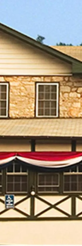Mountain Creek Tavern，位于Mount Holly Springs的酒店