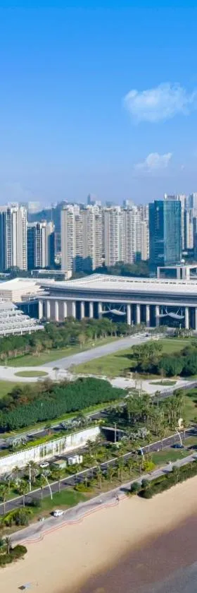 厦门国际会展酒店（酒店连廊直达石材展厅），位于厦门的酒店