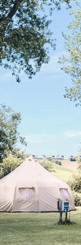 Camping d'artagnan，位于Margouët-Meymès的酒店