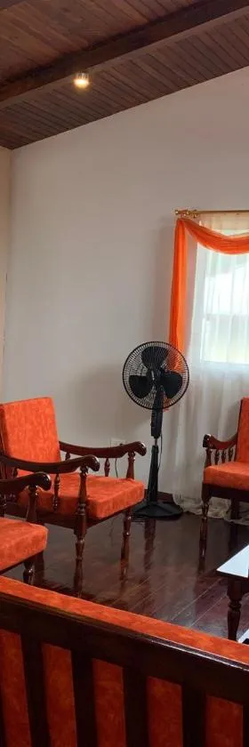 MY HOUSE IN MACAS, MIRADOR AL UPANO，位于Macas的酒店